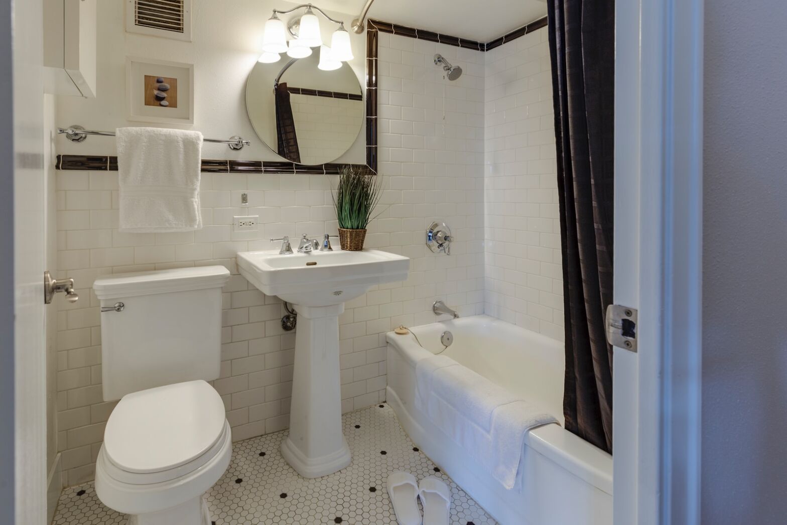 Toilet seats. Good or bad?